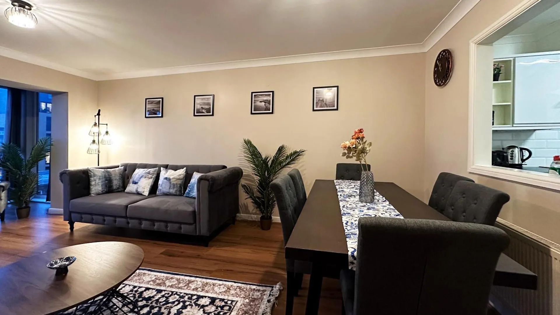 Mia Place In Tower Hill, 2 Double Beds, Max 4 People, Free Parking Available Upon Request, Great Location Londra