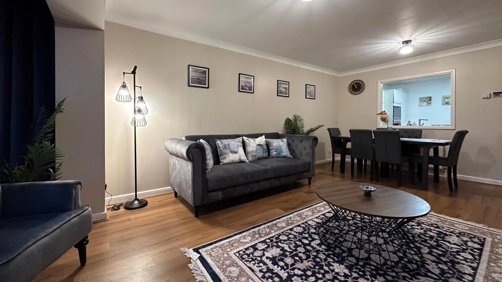 Mia Place In Tower Hill, 2 Double Beds, Max 4 People, Free Parking Available Upon Request, Great Location Londra Daire